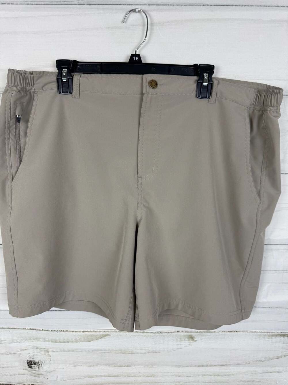 Drake Waterfowl Men's Performance Side-Elastic Shorts Khaki Size 2XL
